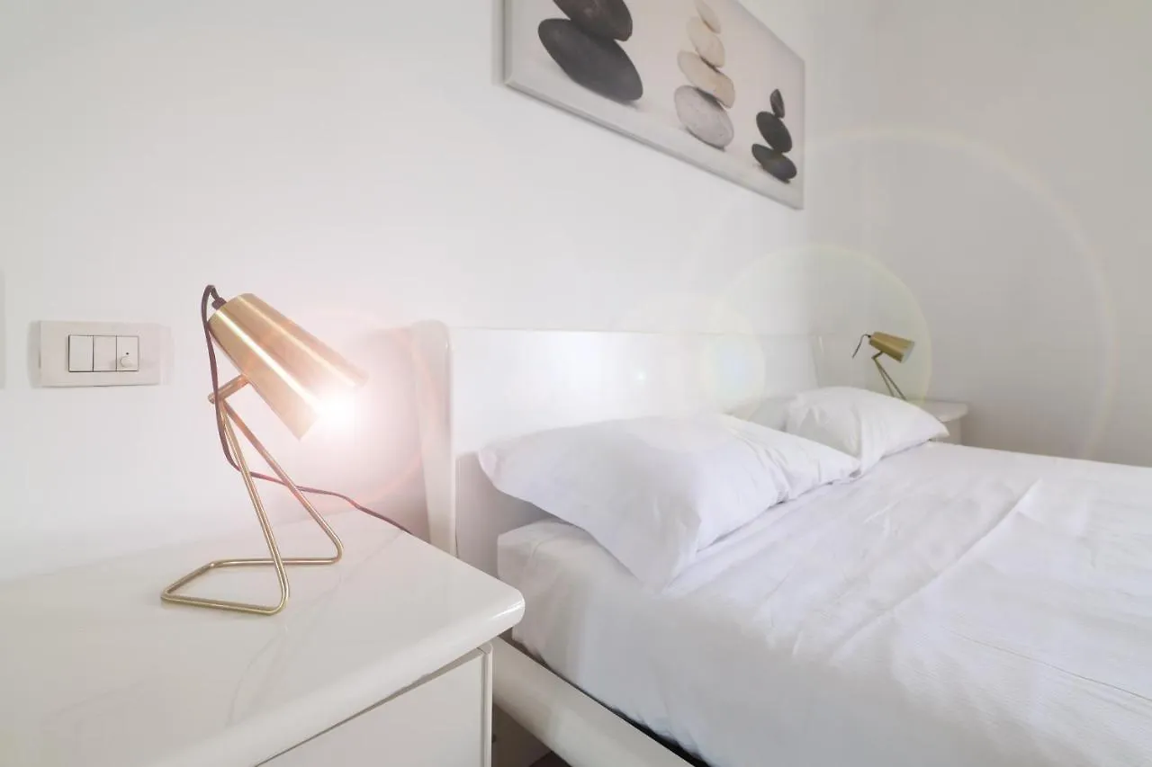 Primopiano - Carlone Apartment Milan 0*,  Italy