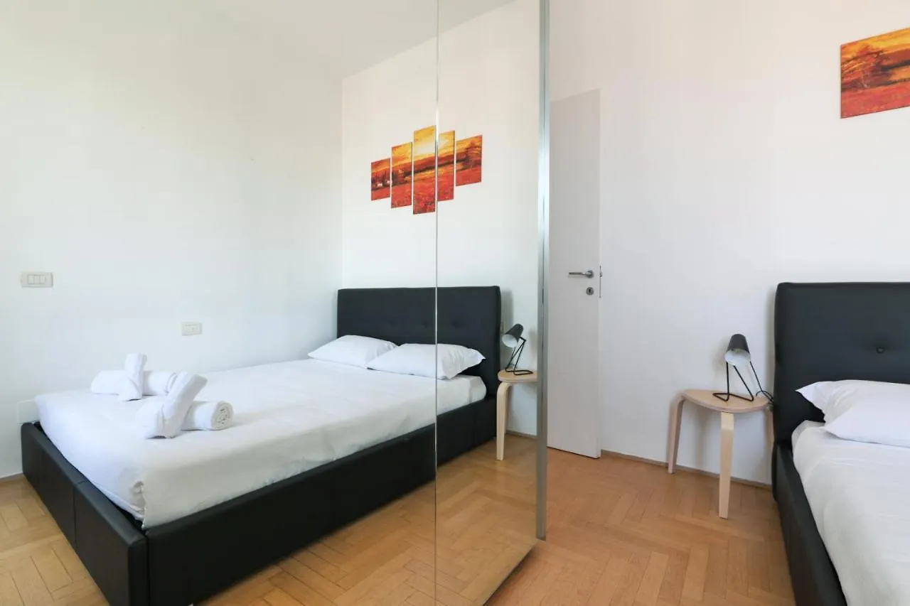 Primopiano - Carlone Lägenhet Milano Italien