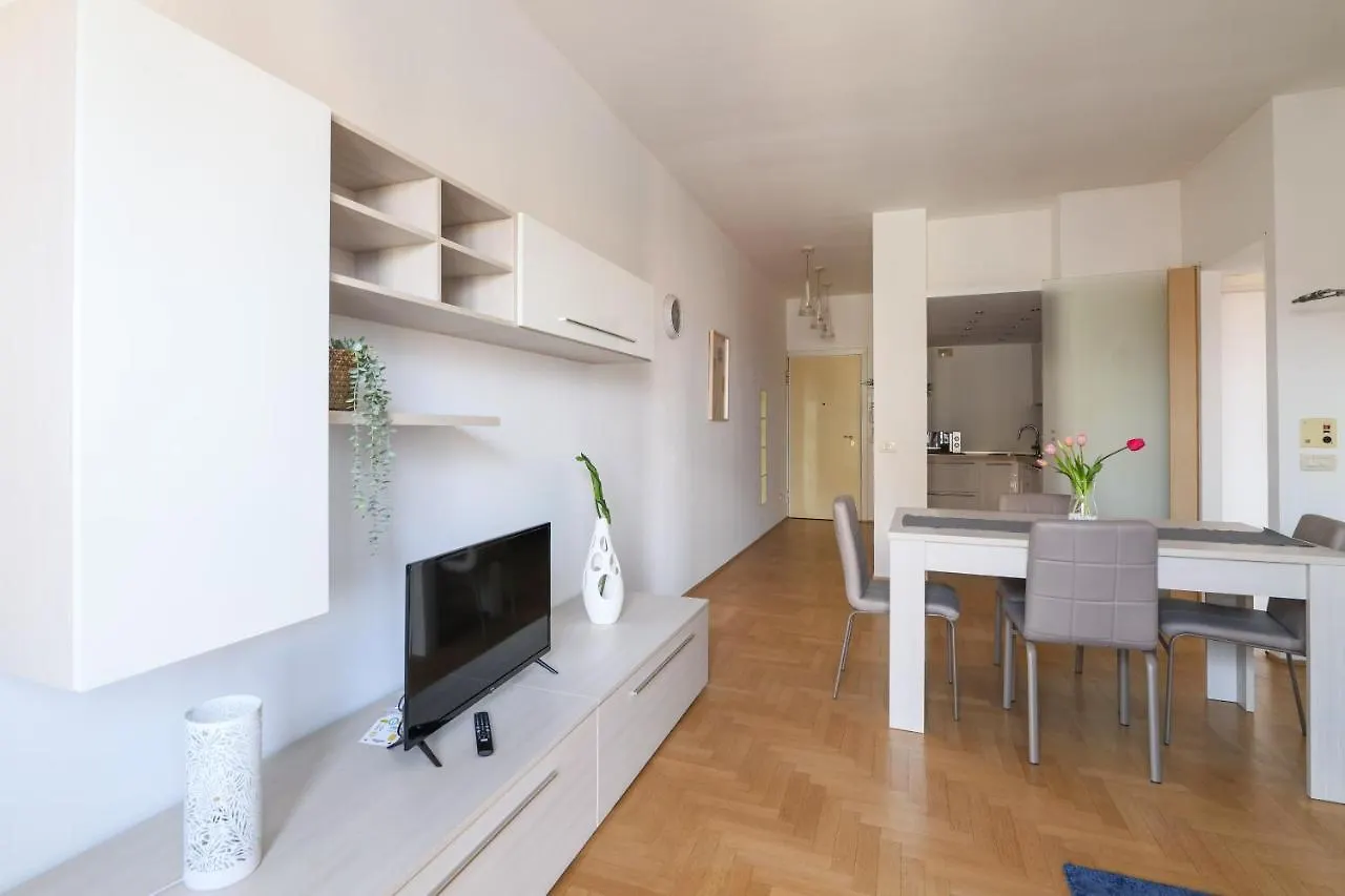 Apartamento Primopiano - Carlone Milán